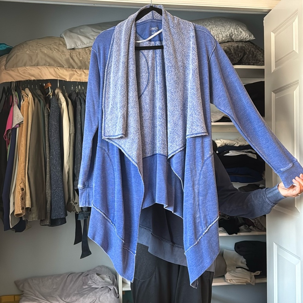 CALVIN KLEIN PERFORMANCE CARDIGAN - WOMENS Large